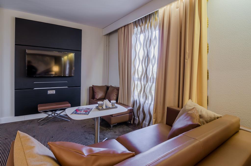 Mercure Cergy Pontoise Centre Luaran gambar